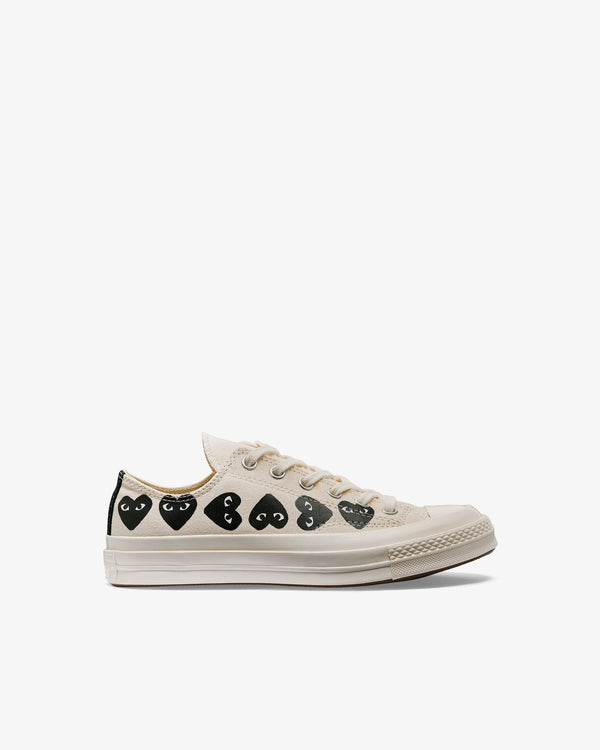 COMME DE GARÇONS PLAY x CONVERSE Low-Top Sneakers EU40